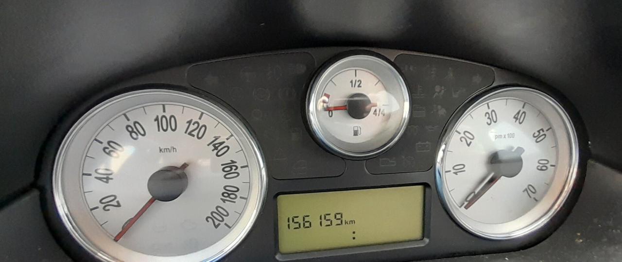 Lancia Ypsilon 1.2 Argento