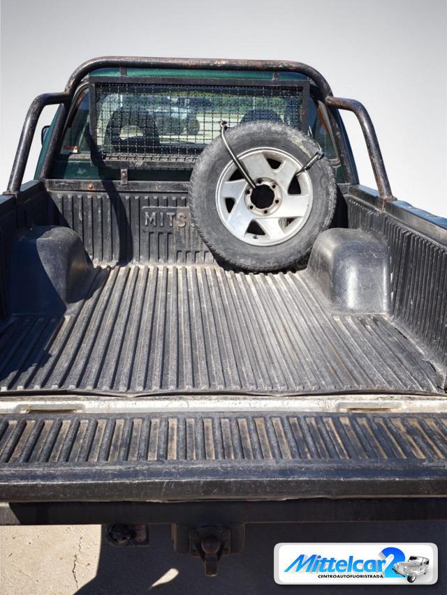 MITSUBISHI L200 2.5 TDI 4WD Club Cab Pick-up GL