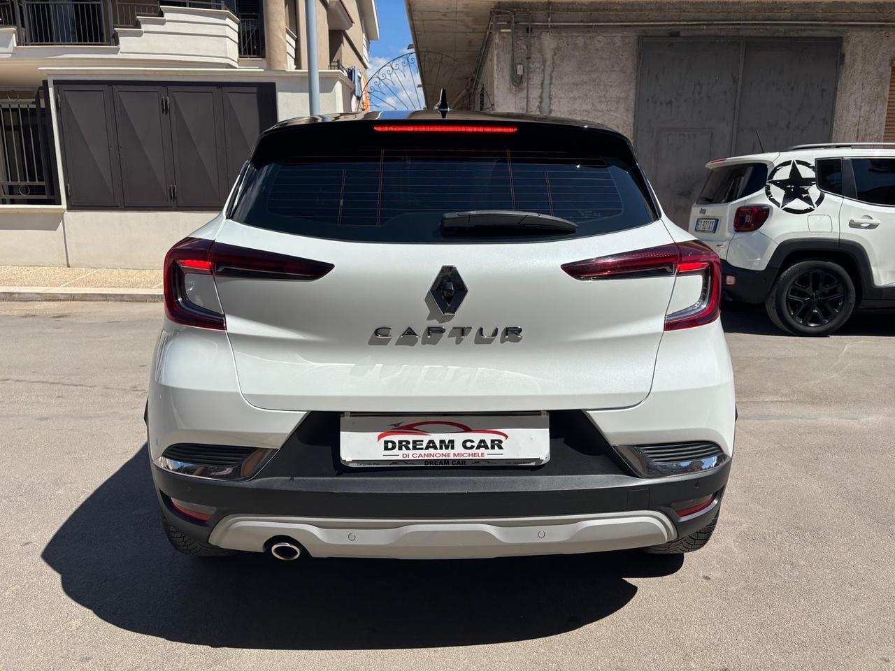 Renault Captur Blue dCi 115 CV EDC Intens