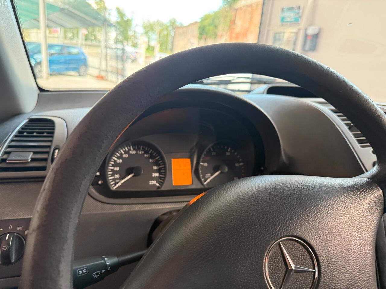 Mercedes Benz