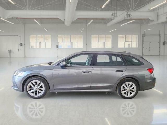 SKODA Octavia 2.0 TDI EVO SCR DSG Wagon Executive