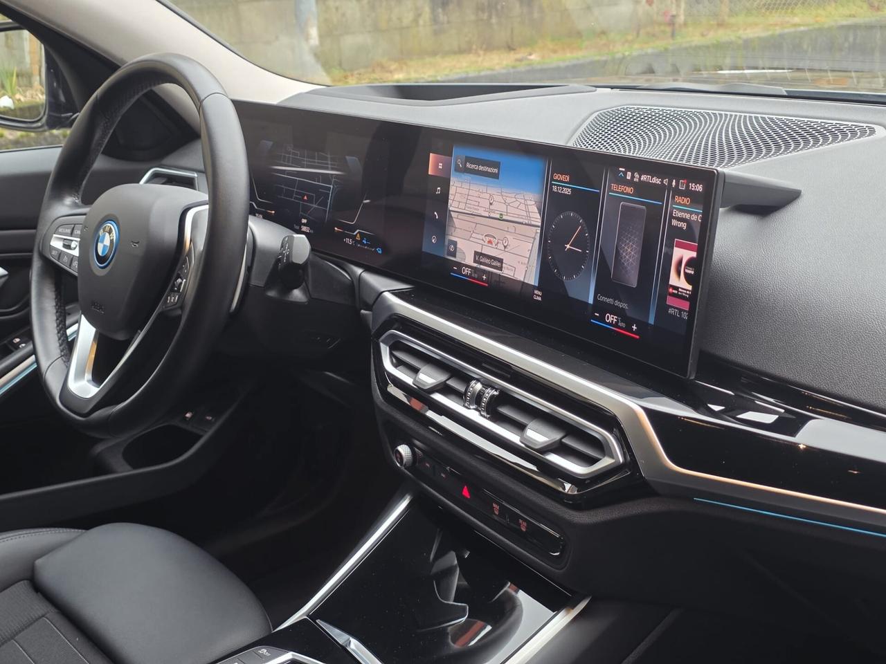 Bmw 320 330e xDrive Touring