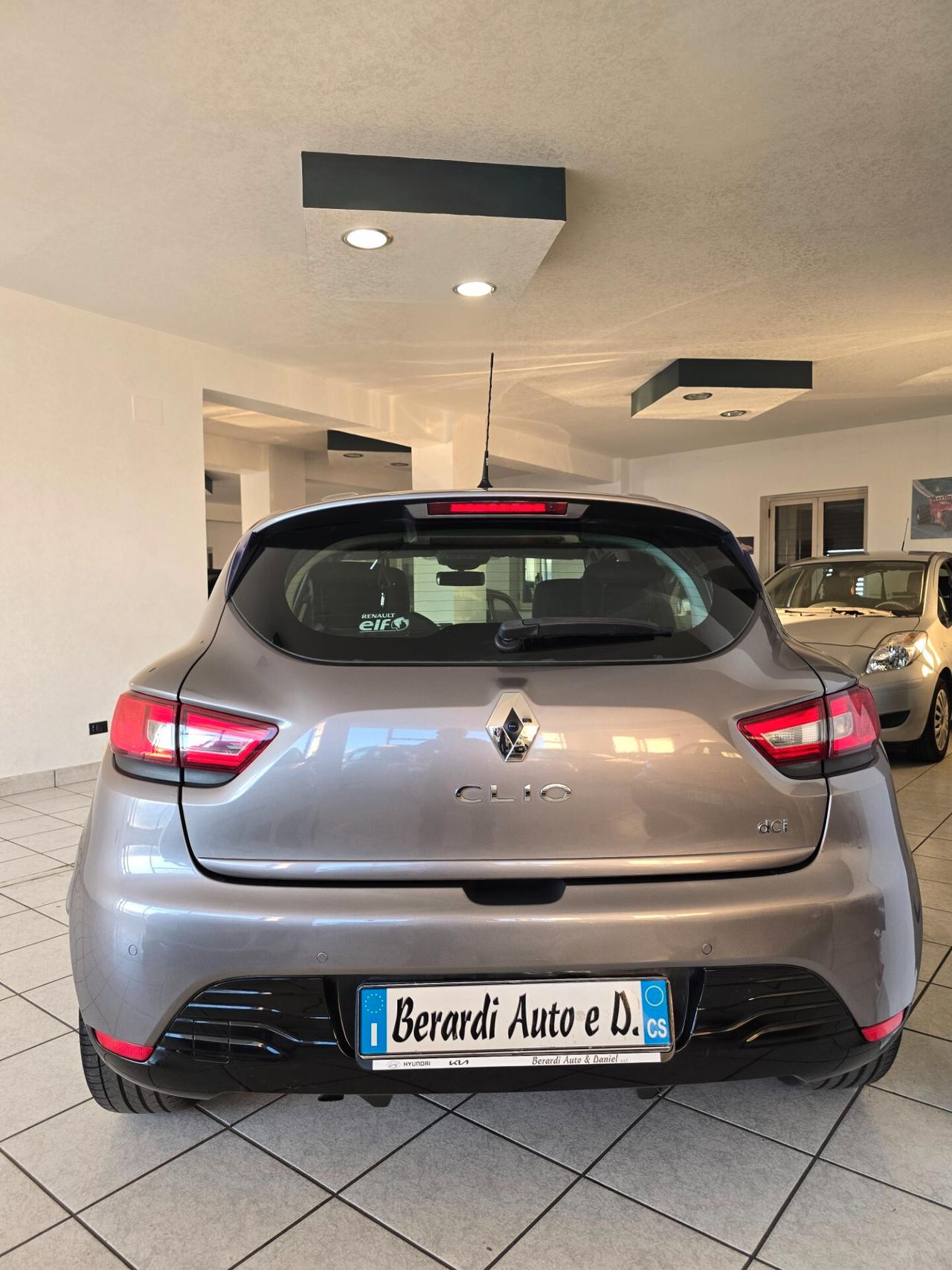 Renault Clio Dci 75CV 5 porte Costume National