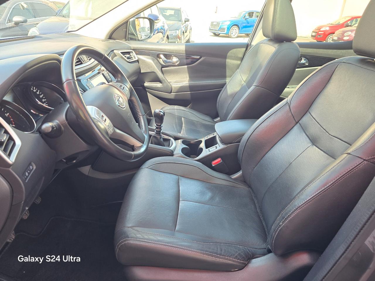 Nissan Qashqai 1.5 dCi Tekna Panorama 360