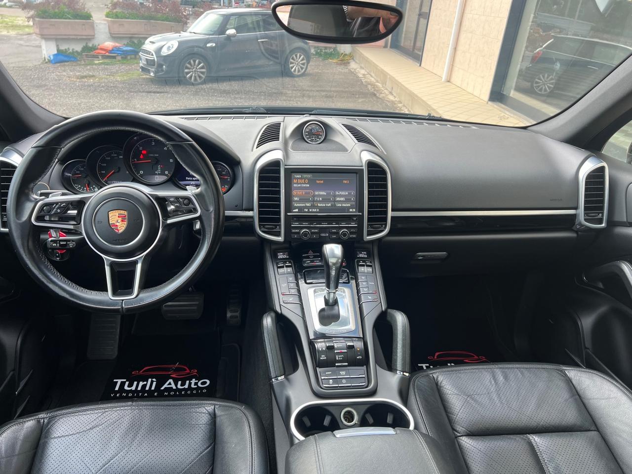 Porsche Cayenne 3.0 Diesel 262cv