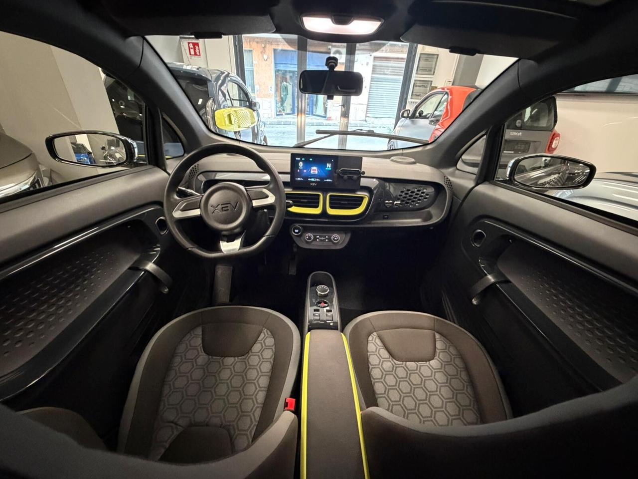 Xev Yoyo Easy rate da 120 al mese