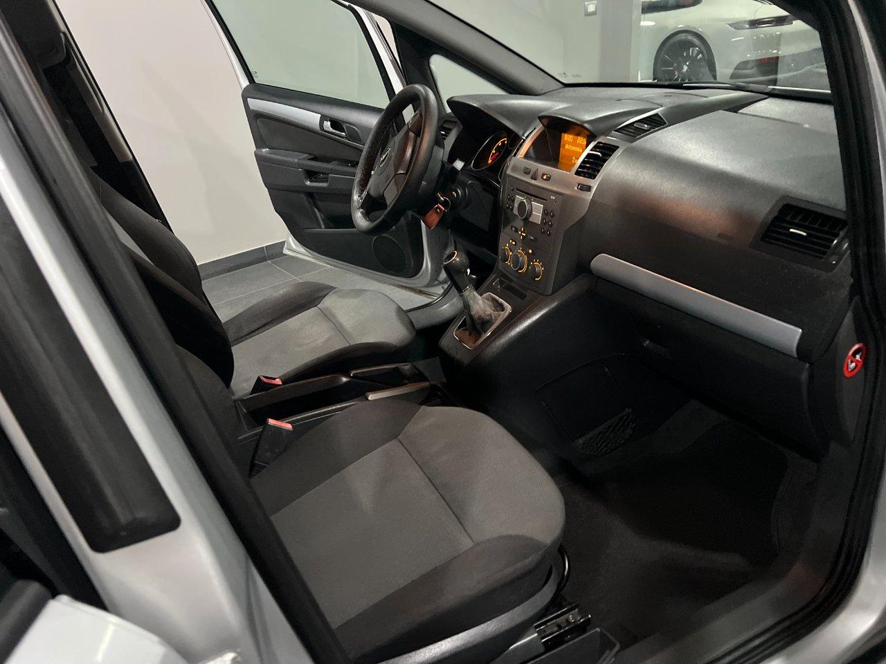 Opel Zafira 1.9 cdti Enjoy 120cv