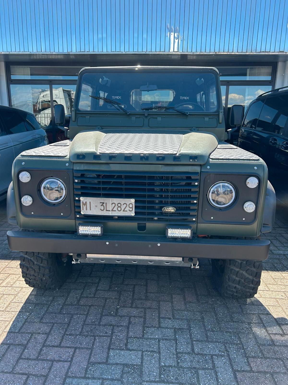 Land Rover Defender 90 turbodiesel Hard-top