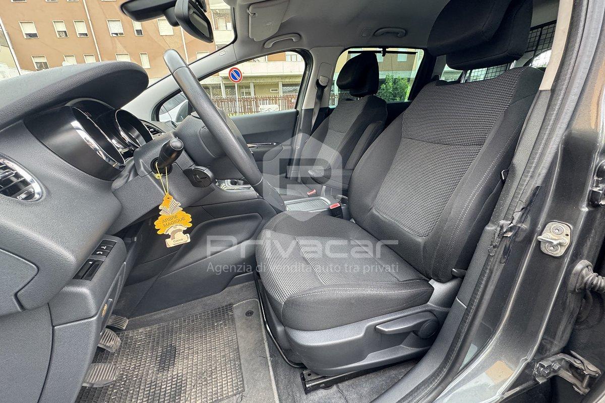 PEUGEOT 5008 2.0 HDi 150CV Business