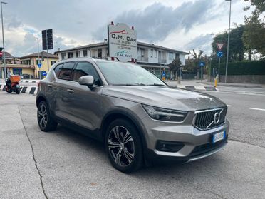 Volvo XC40 T5 Recharge Plug-in Hybrid Inscription Expression