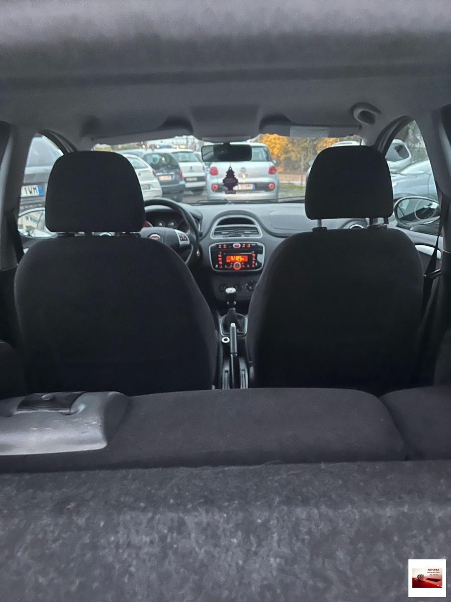 FIAT - Punto - 1.4 8V 5p. Natural Power Lounge