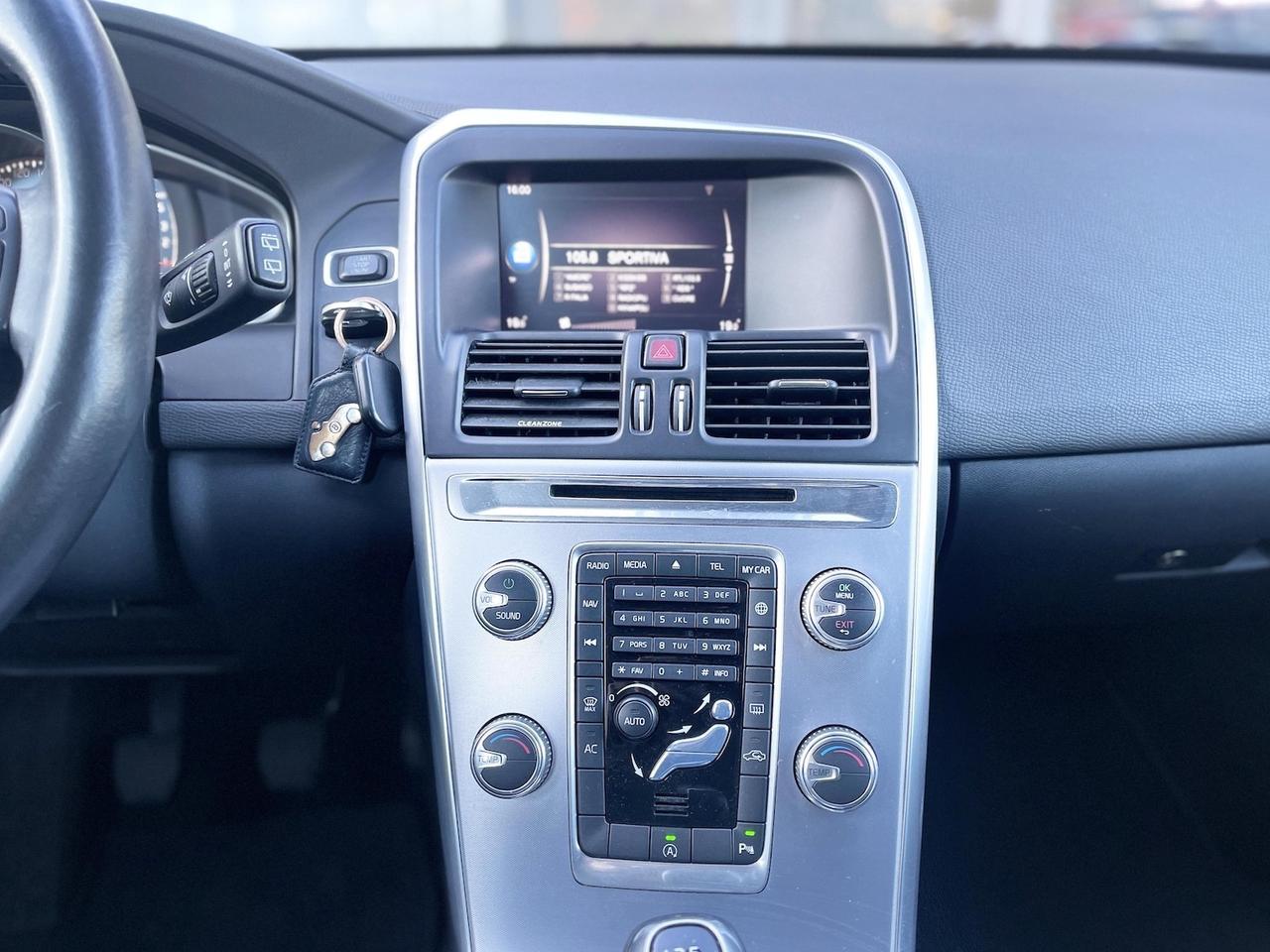 Volvo XC 60 2.0 Diesel 150CV E6 - 2017