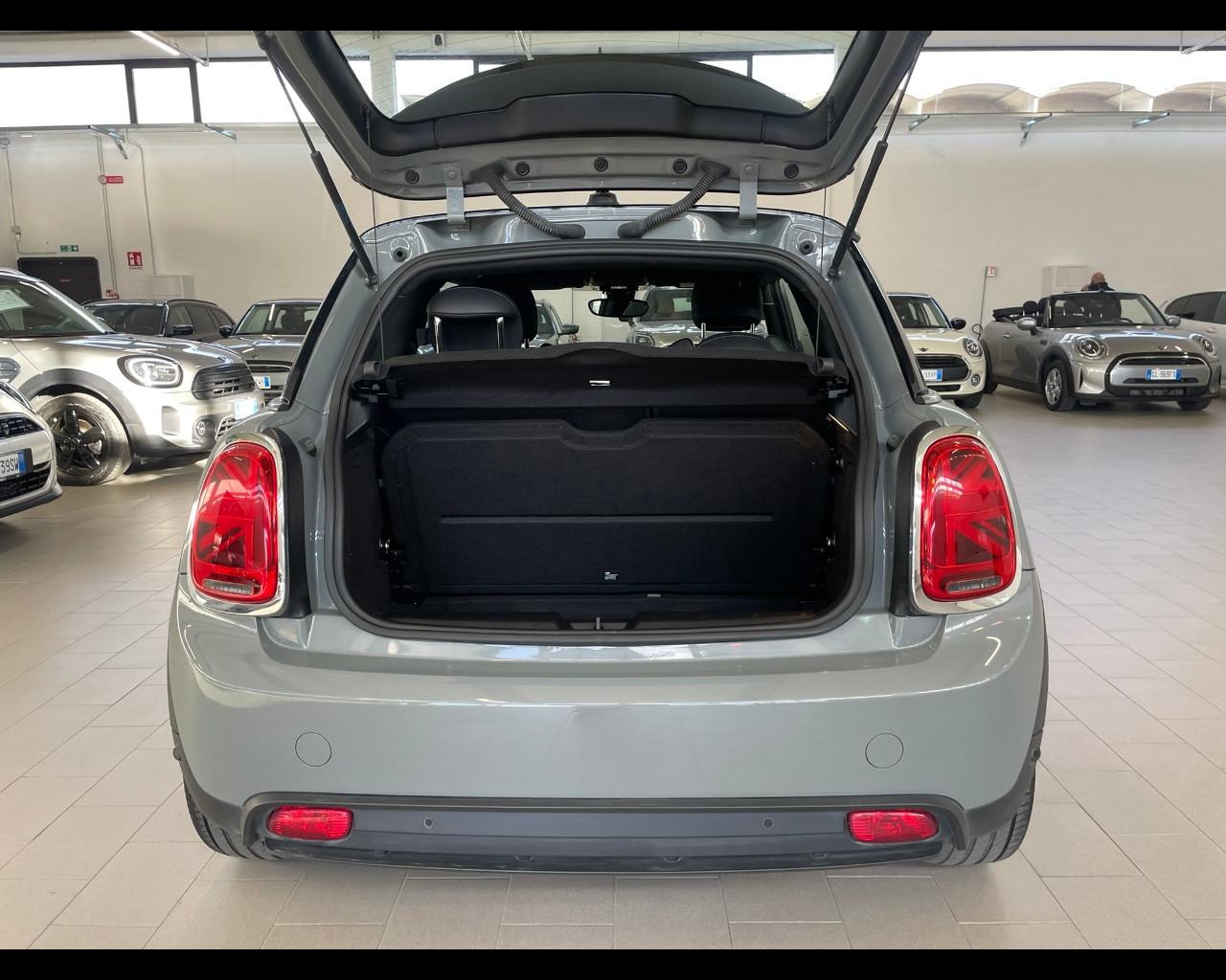 MINI Mini Full El. (F56) - Mini Cooper SE M