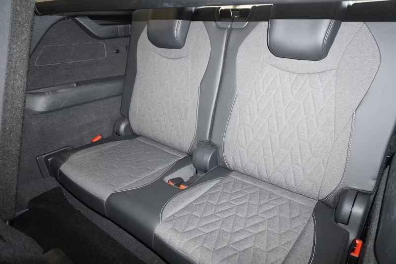 Volkswagen Tayron 1.5 eTSI ACT Life DSG MATRIX NAVI CAMERA