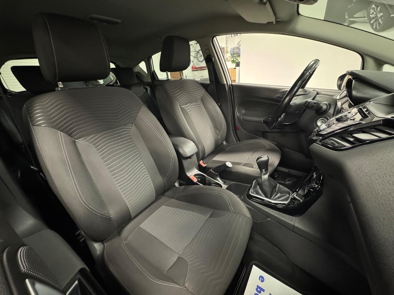 Ford Fiesta 1.5 TDCi 75CV 5 porte Titanium