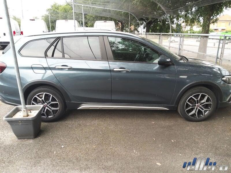 FIAT Tipo STATION WAGON MY24 SW 1.5 HYBRID CROSS