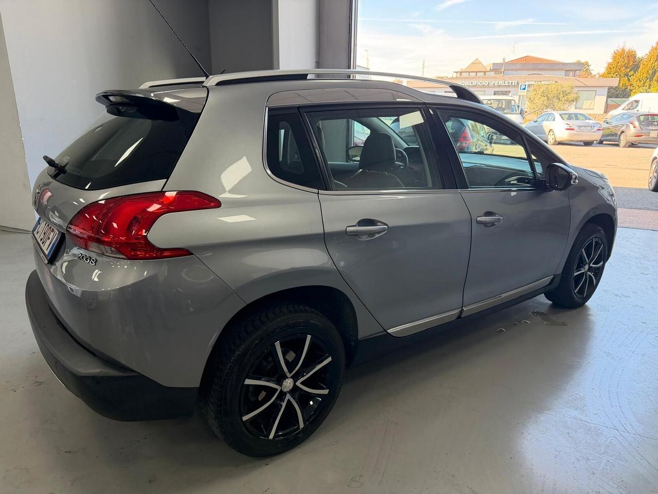 Peugeot 2008 PureTech 82 Access