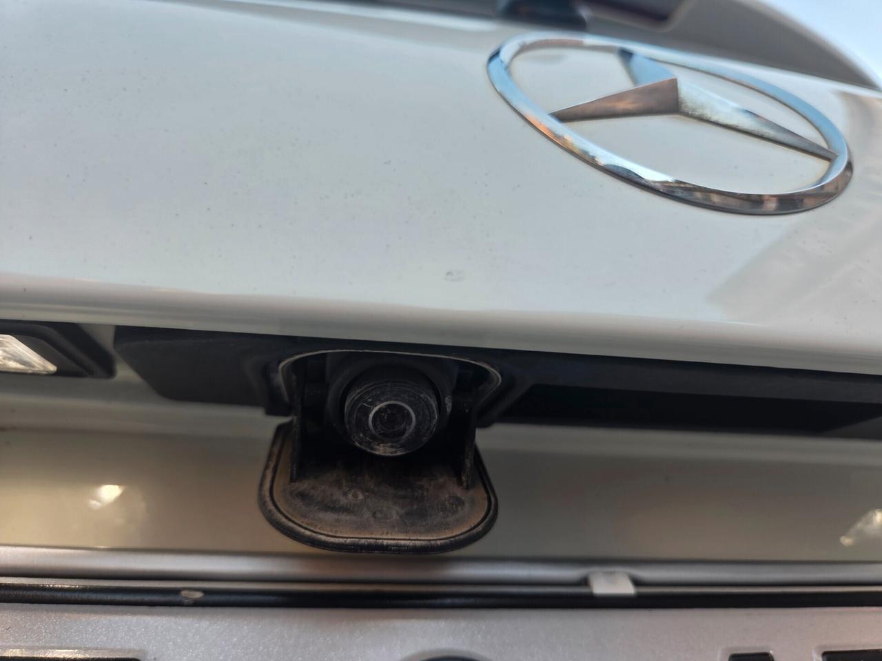 MERCEDES A180 1.5 DCI 110 CV ANNO 2016 KM CERTIF