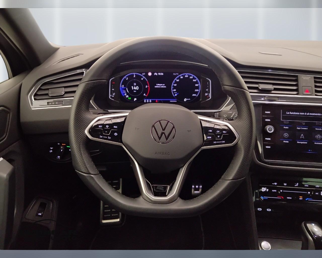 VOLKSWAGEN Tiguan II 2021 - Tiguan 2.0 tdi R-Line 150cv dsg