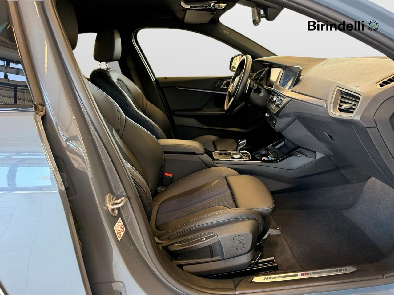 BMW Serie 1 (F40) - 118d 5p. Msport