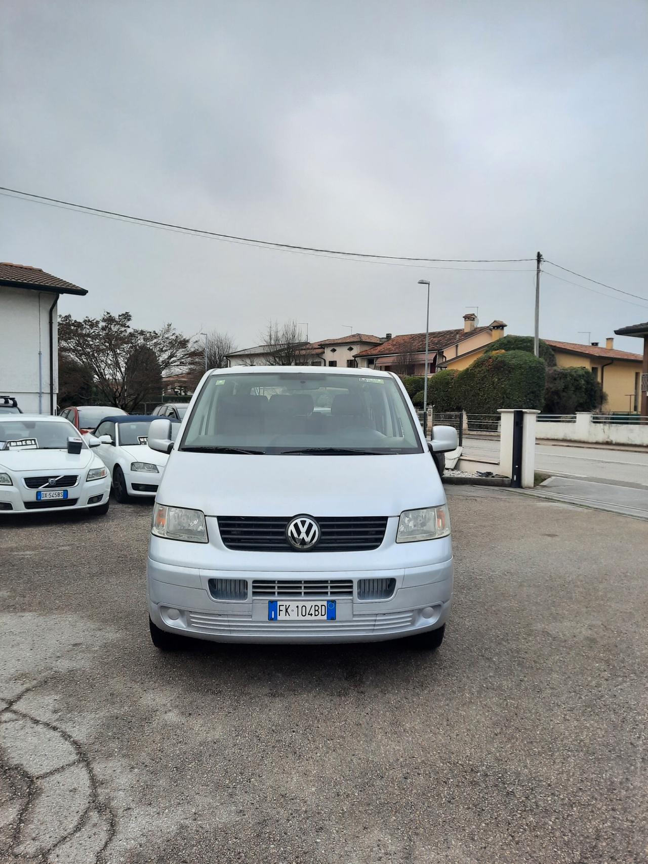 Volkswagen Transporter 9 POSTI California 1.9 TDI Comfortline