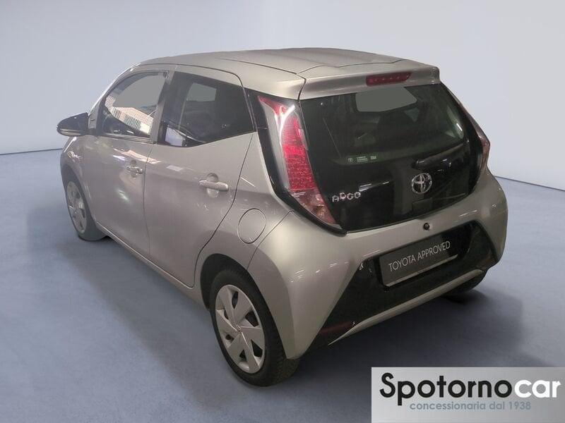 Toyota Aygo 1.0 VVT-i x-play TSS