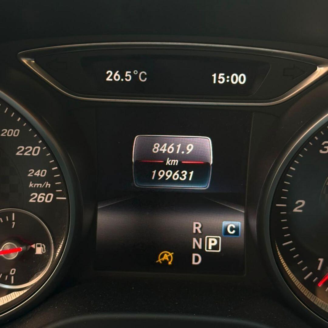 Mercedes A 180d Aut - 109 CV