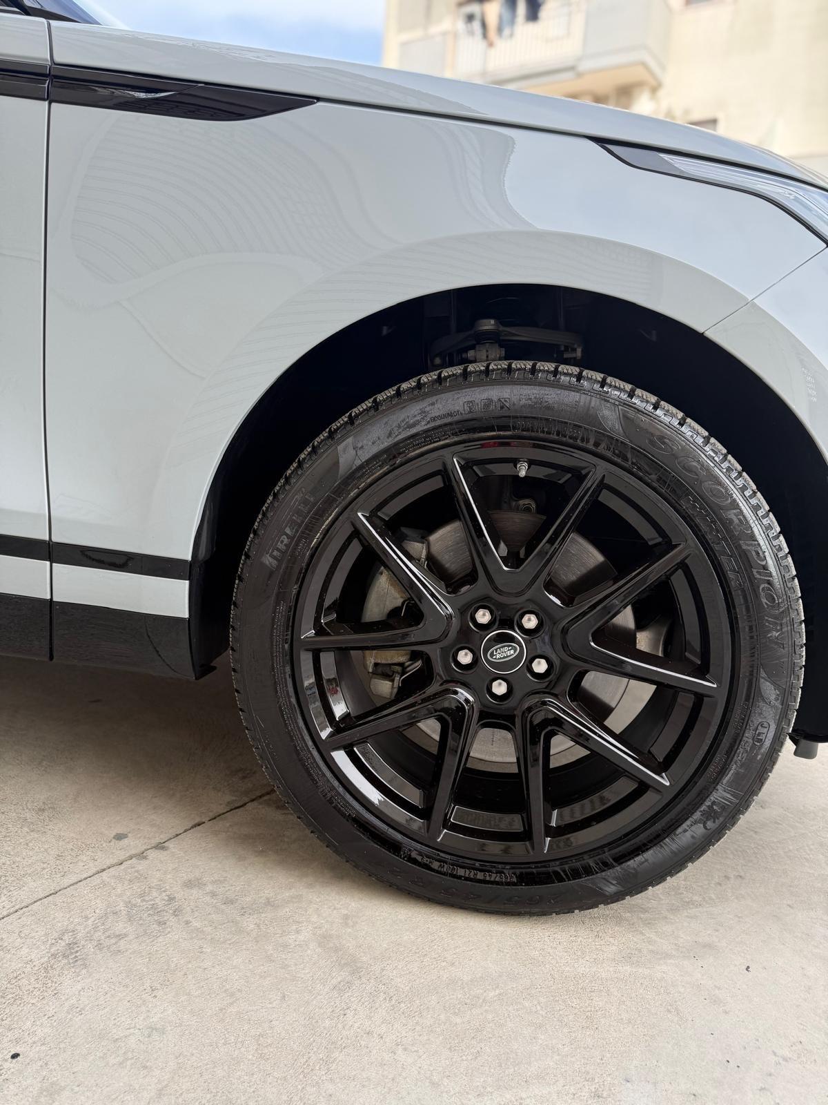 Land Rover Range Velar 3.0D l6 300 CV Dynamic SE