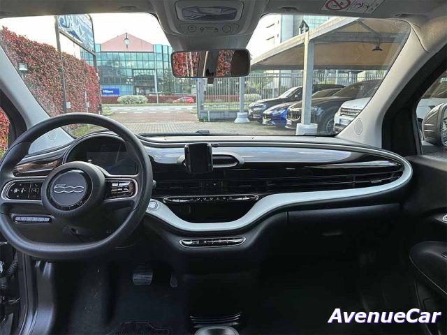 FIAT 500 42 kWh ACTION ADATTA X NEOPATENTATI PARI AL NUOVO