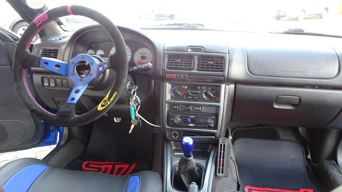 SUBARU - Impreza - 2.0 WRX LIVREA 555