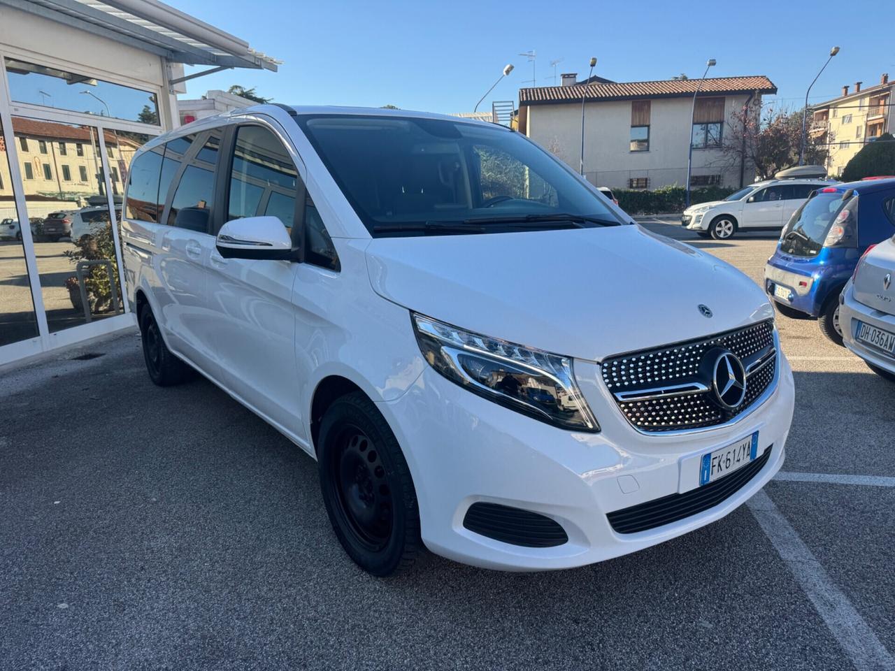 Mercedes-benz V 220 d 4Matic Executive Extralong