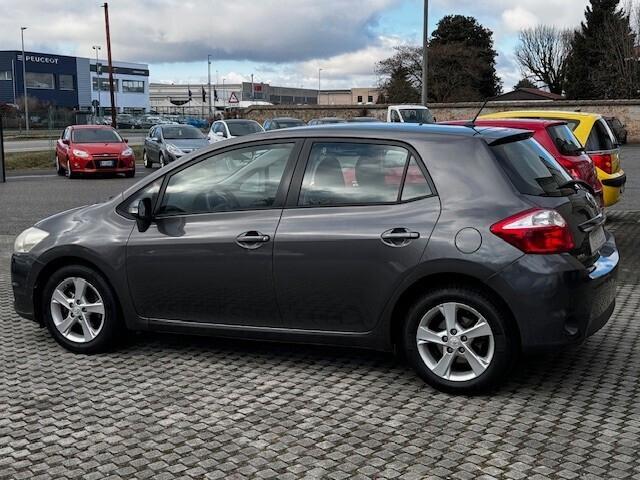 Toyota Auris 1.4 D-4D 5 porte Sol