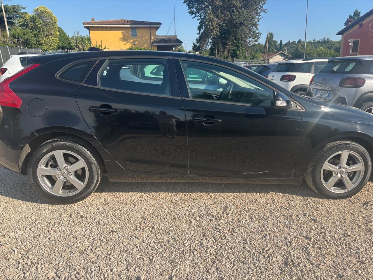 Volvo V40 D2 Momentum