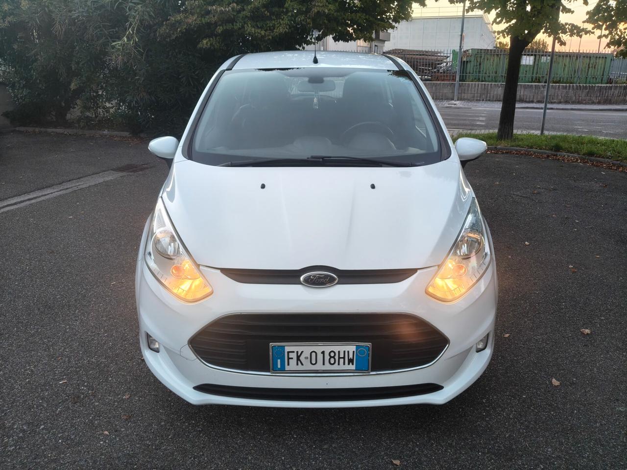 Ford B-Max 1.5 TDCi 2017 SOLO 118.000 KM