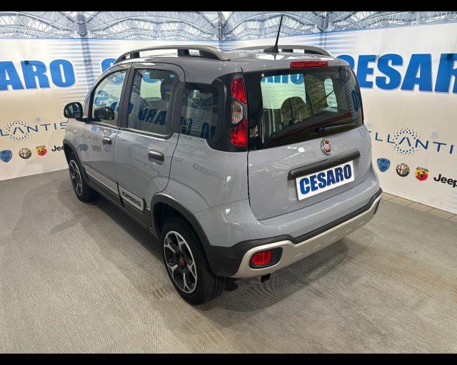 FIAT New Panda 4X4 Cross 0.9 t.air t. s&s 85cv