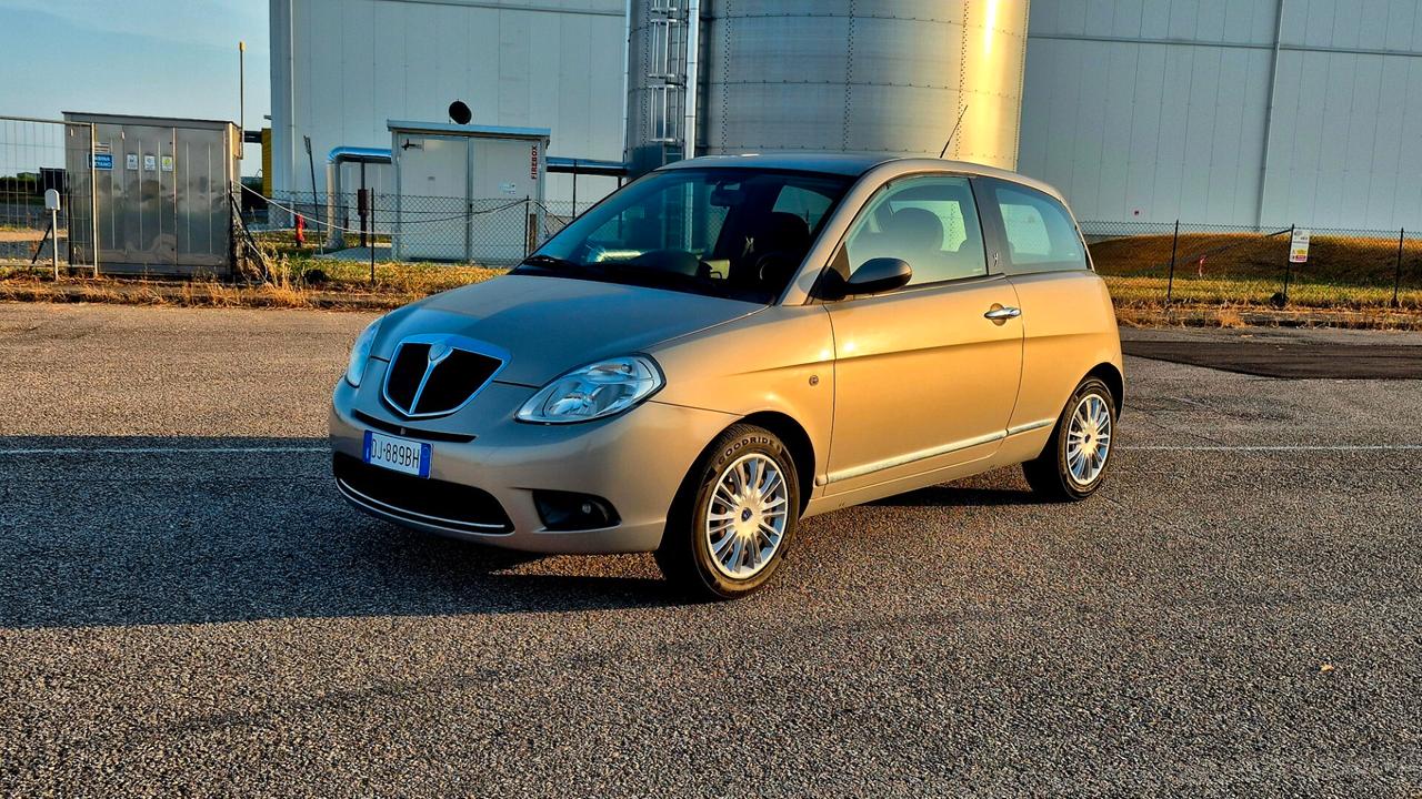 Lancia Ypsilon 144.000KM NESSUN LAVORO DA FARE