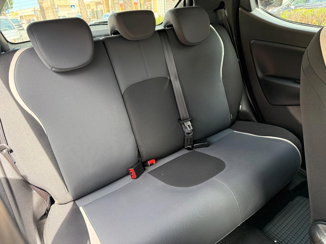 Lancia Ypsilon 1.2 69CV Elefant Bianco *KM 60.000