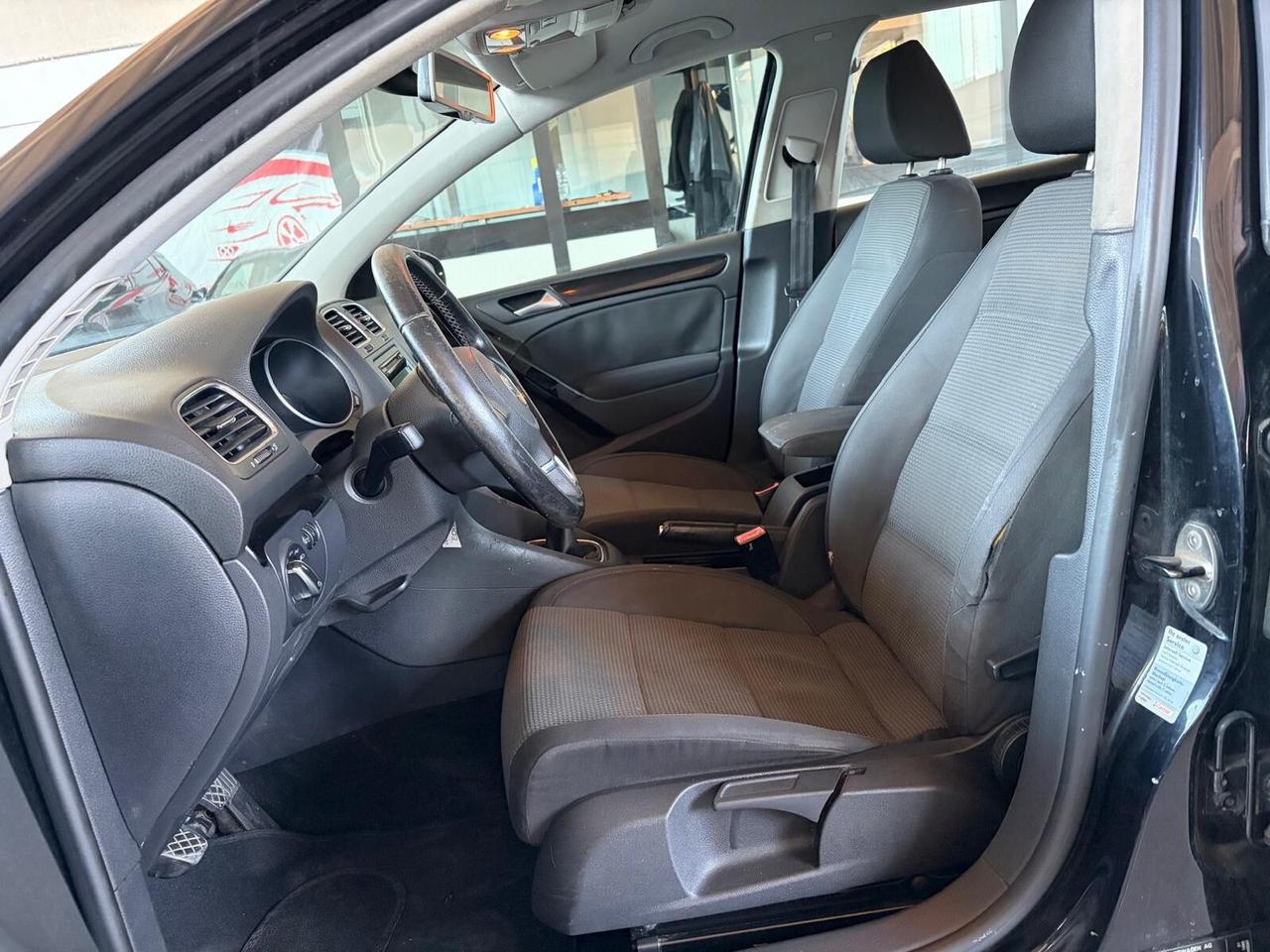 Volkswagen Golf 1.6 TDI DPF 5p. Highline