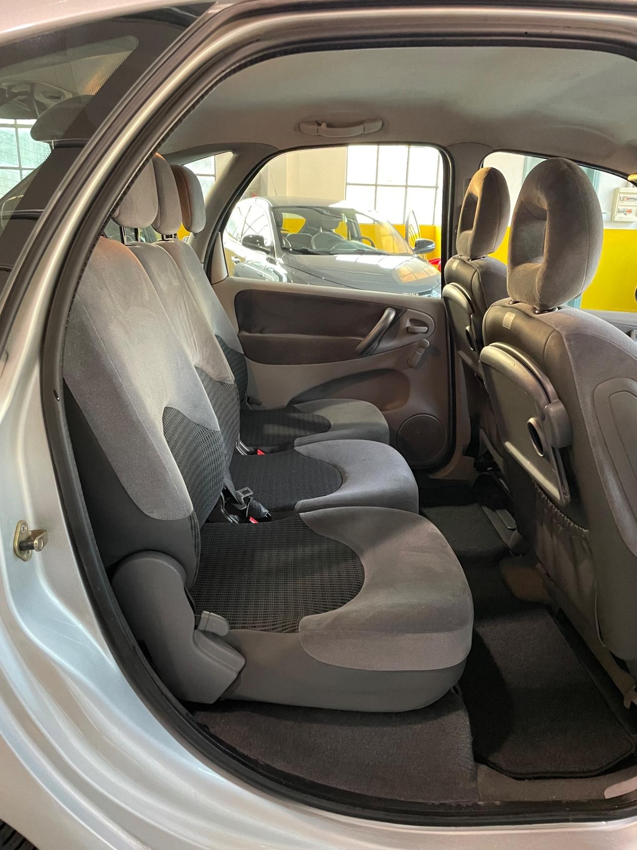 Citroen Xsara Picasso 1.6 HDi 90CV Elegance