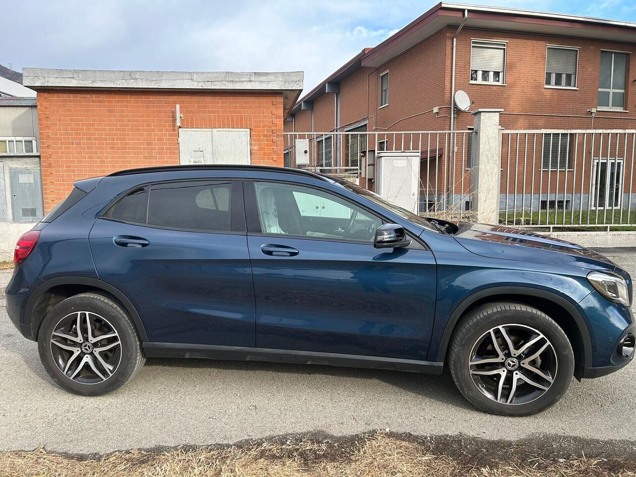 Mercedes-benz GLA 200 4matic AUTOMATICO PELLE TOTALE