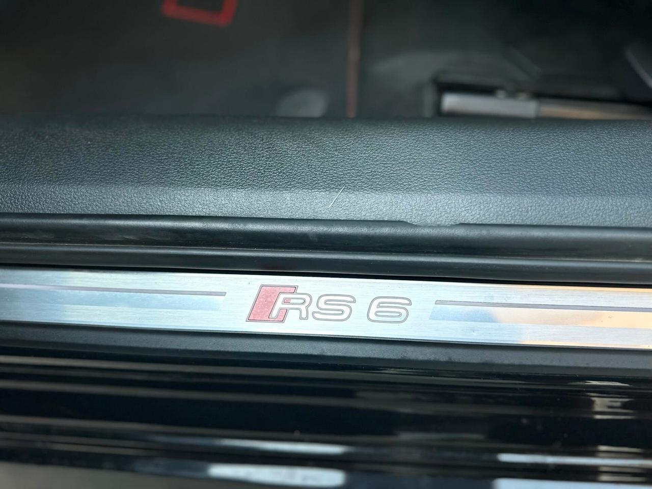 Audi RS6 RS 6 Avant 4.0 TFSI V8 quattro tiptronic