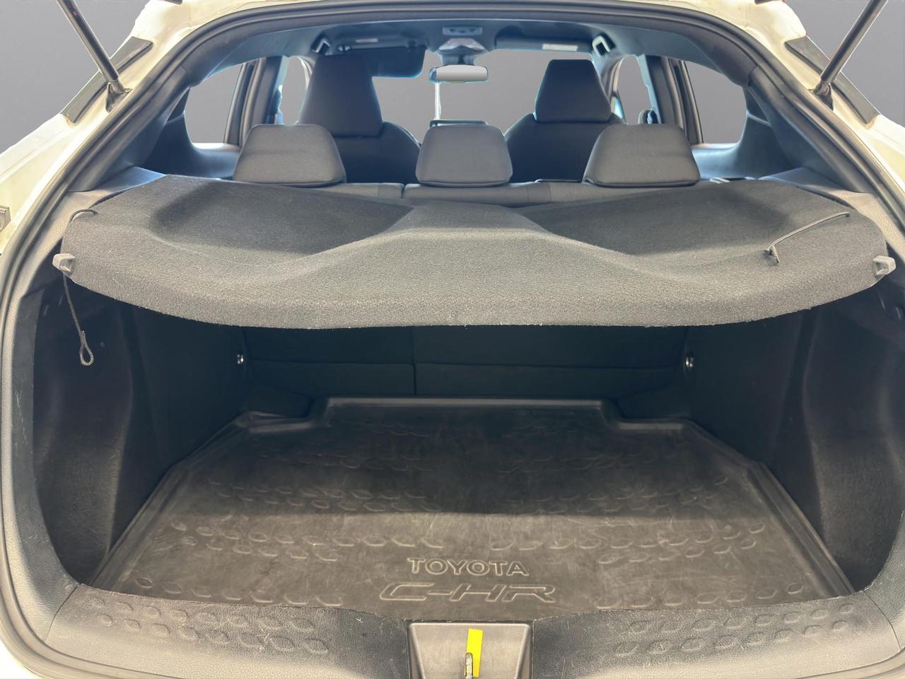Toyota C-HR 1.8h Active e-cvt