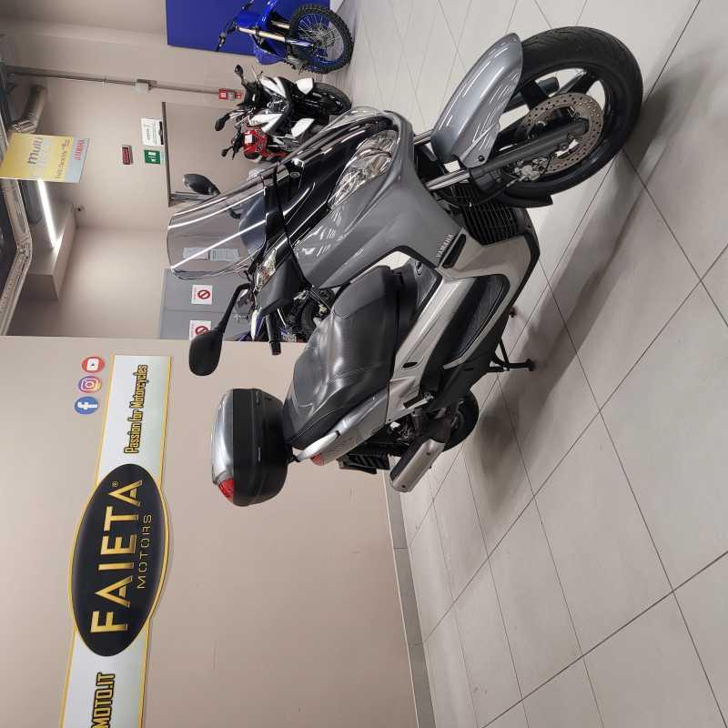 Yamaha X-Max 250 - 2007