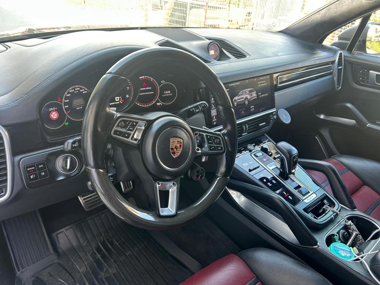 Porsche Cayenne 4.0 V8 Turbo