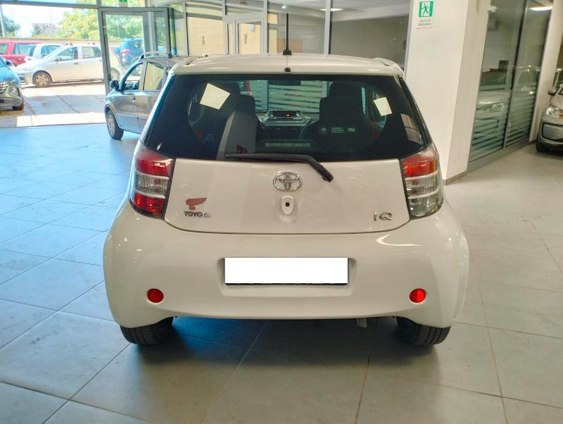 Toyota iQ 1.0 (sol) cvt E5 KM 70000