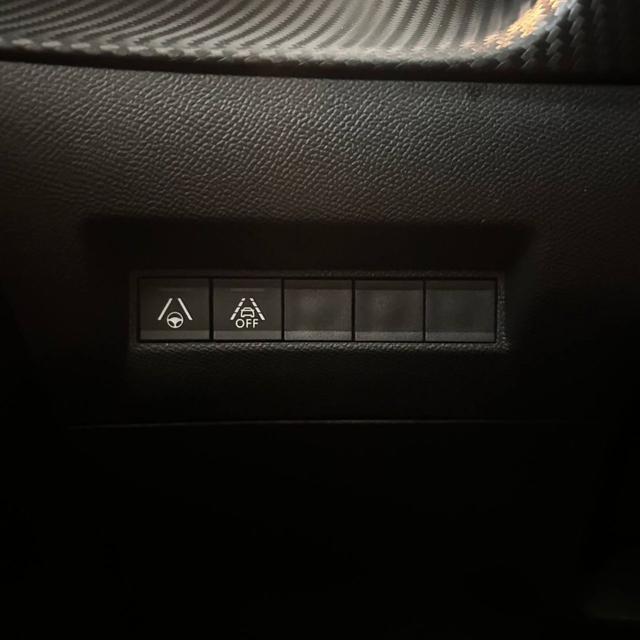 PEUGEOT 2008 motore elettrico 136 CV GT Pack TETTO APRIBILE