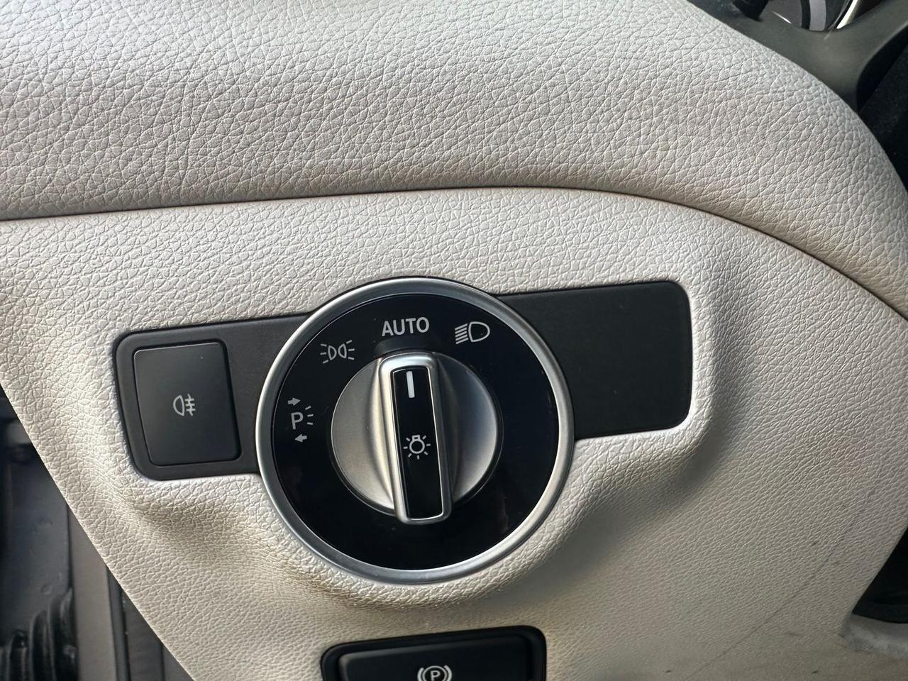 Mercedes-Benz GLA 220 Premium GLA 220 CDI #7759