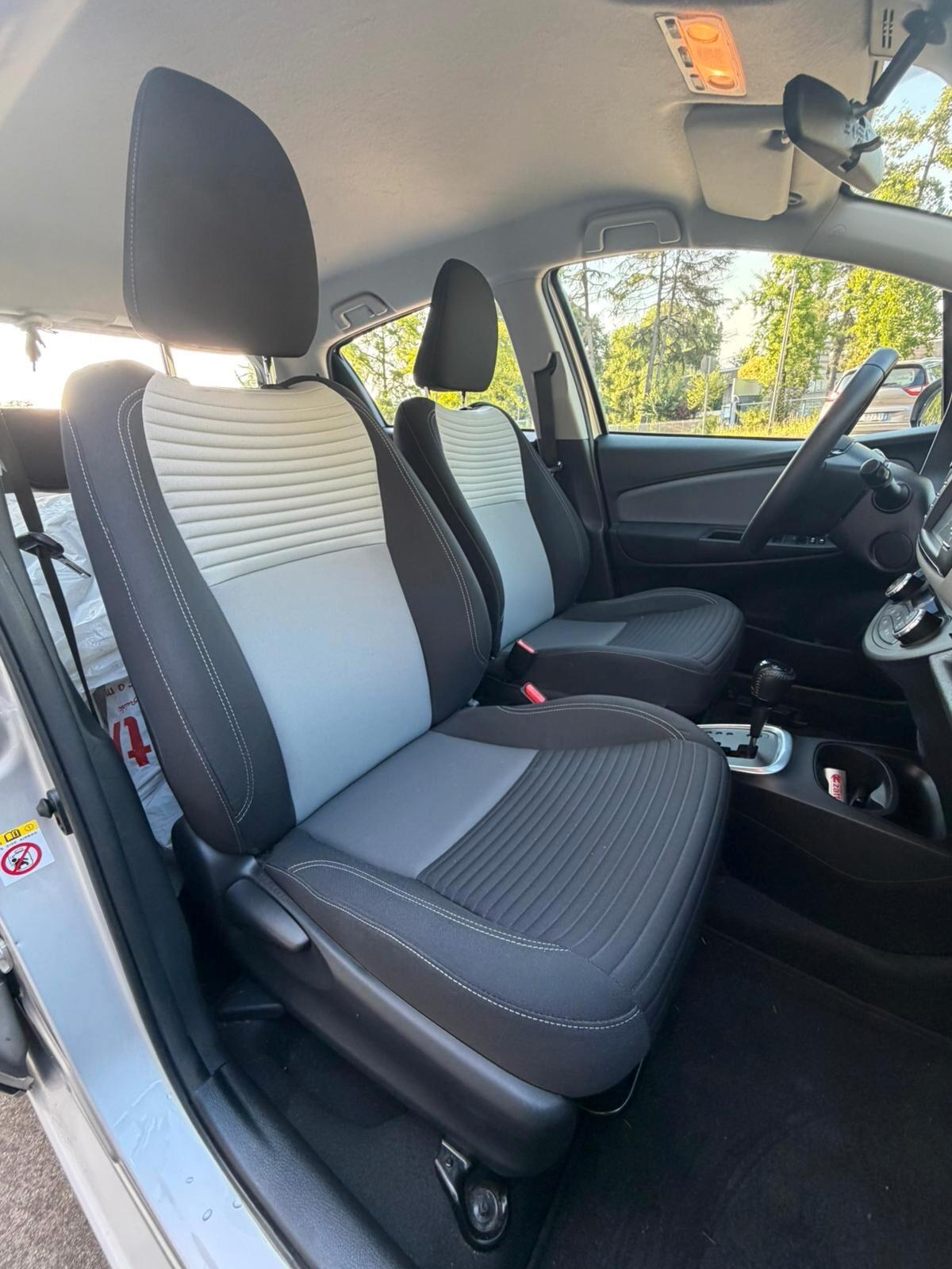 Toyota Yaris 1.5 Hybrid 5 porte Cool
