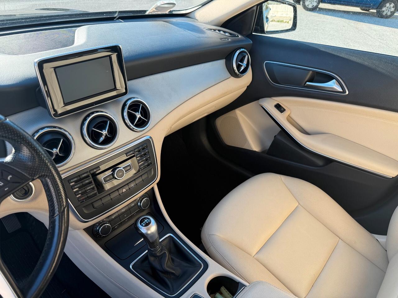 Mercedes-benz GLA 180 CDI Sport