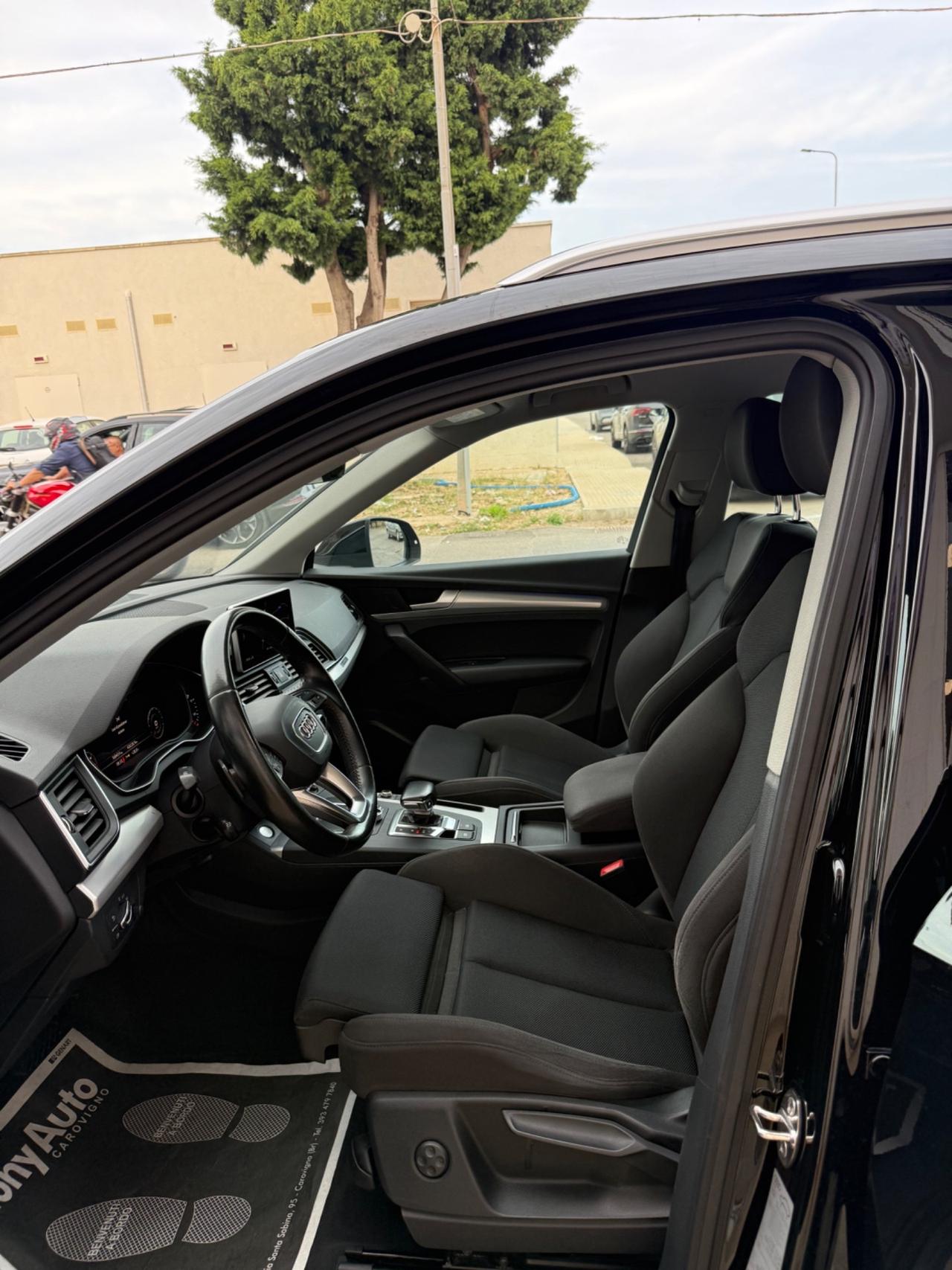 Audi Q5 40 tdi Sport quattro S-Tronic 190cv VIRTUAL COCKPIT,LUCI SOFFUSEINTERNE ,NAVIGATORE,FULL LED